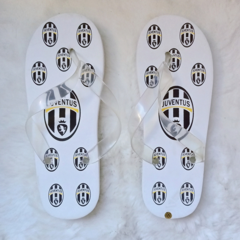 💮3/$20💮 Juventus FC Flip Flops